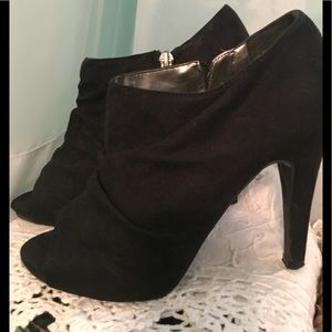 Nine & company size seven